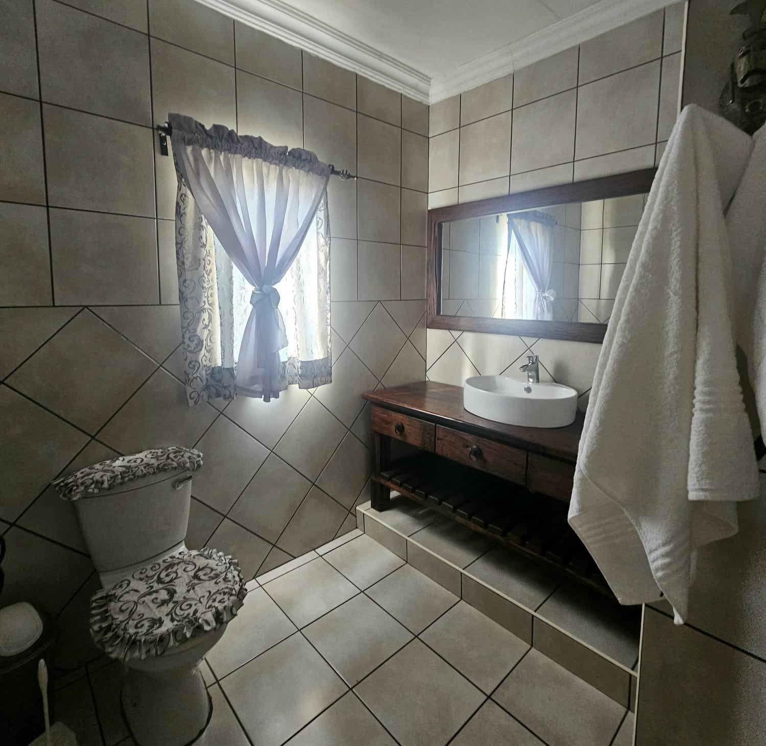 House 1 Bedroom 1 en suite 